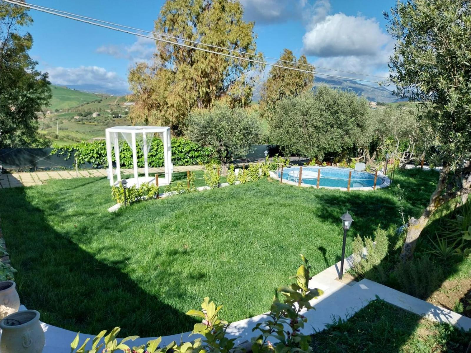Casa Lachesi Caccamo Exterior photo
